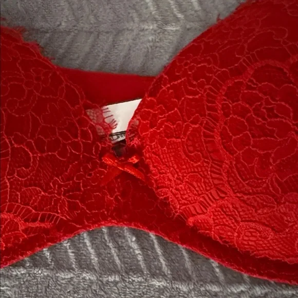 Victoria’s Secret Dream Angels Padded Wireless Bra - Picture 2 of 5